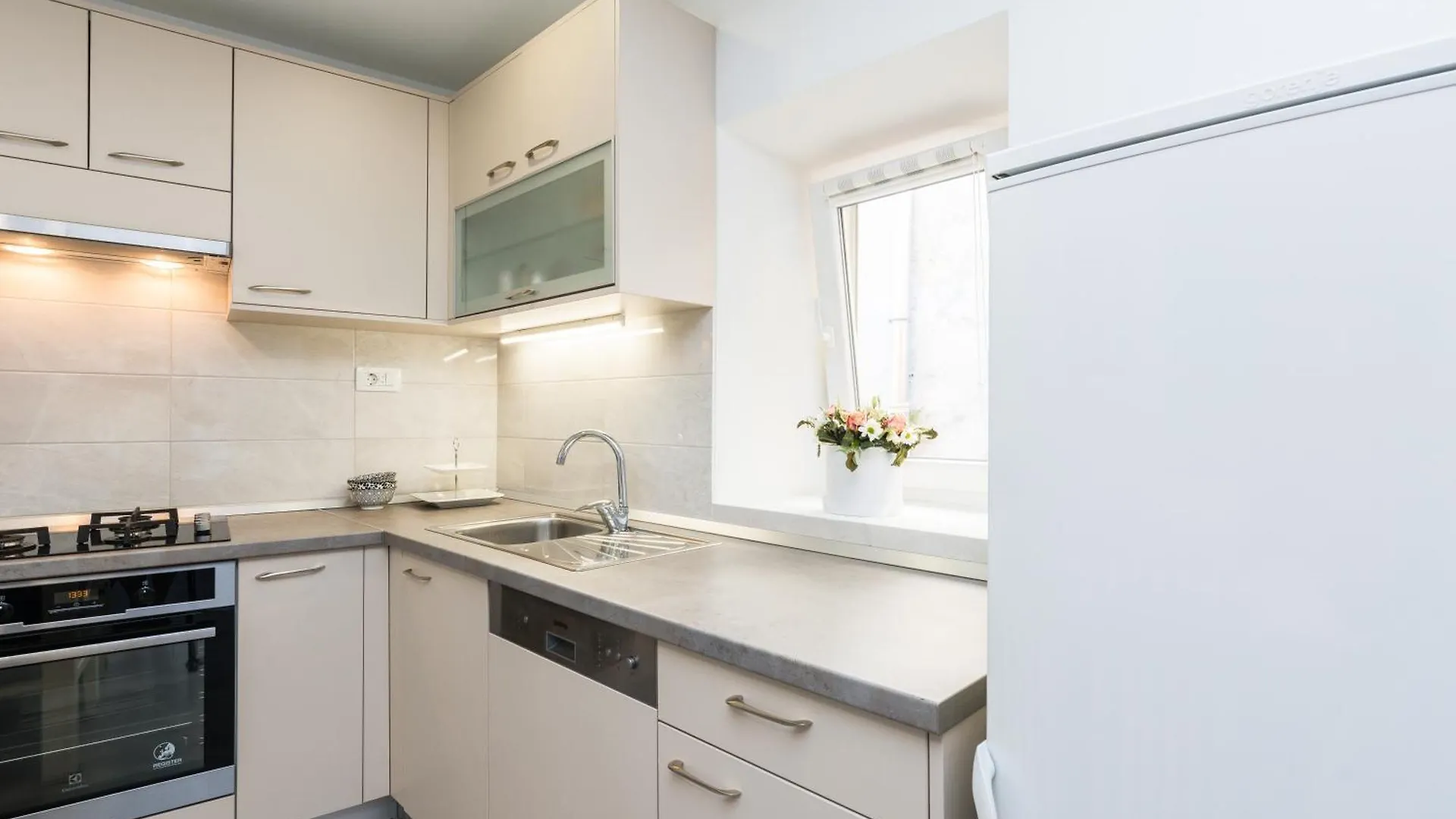 Stylish Apartment In The Center Of Zadar