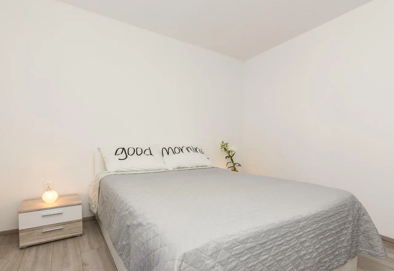 Stylish Apartment In The Center Of Zadar